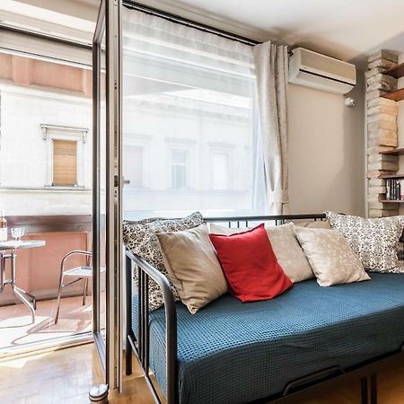 Bpr Golden Corner Suite With Balcony & A/C Budapest Bagian luar foto
